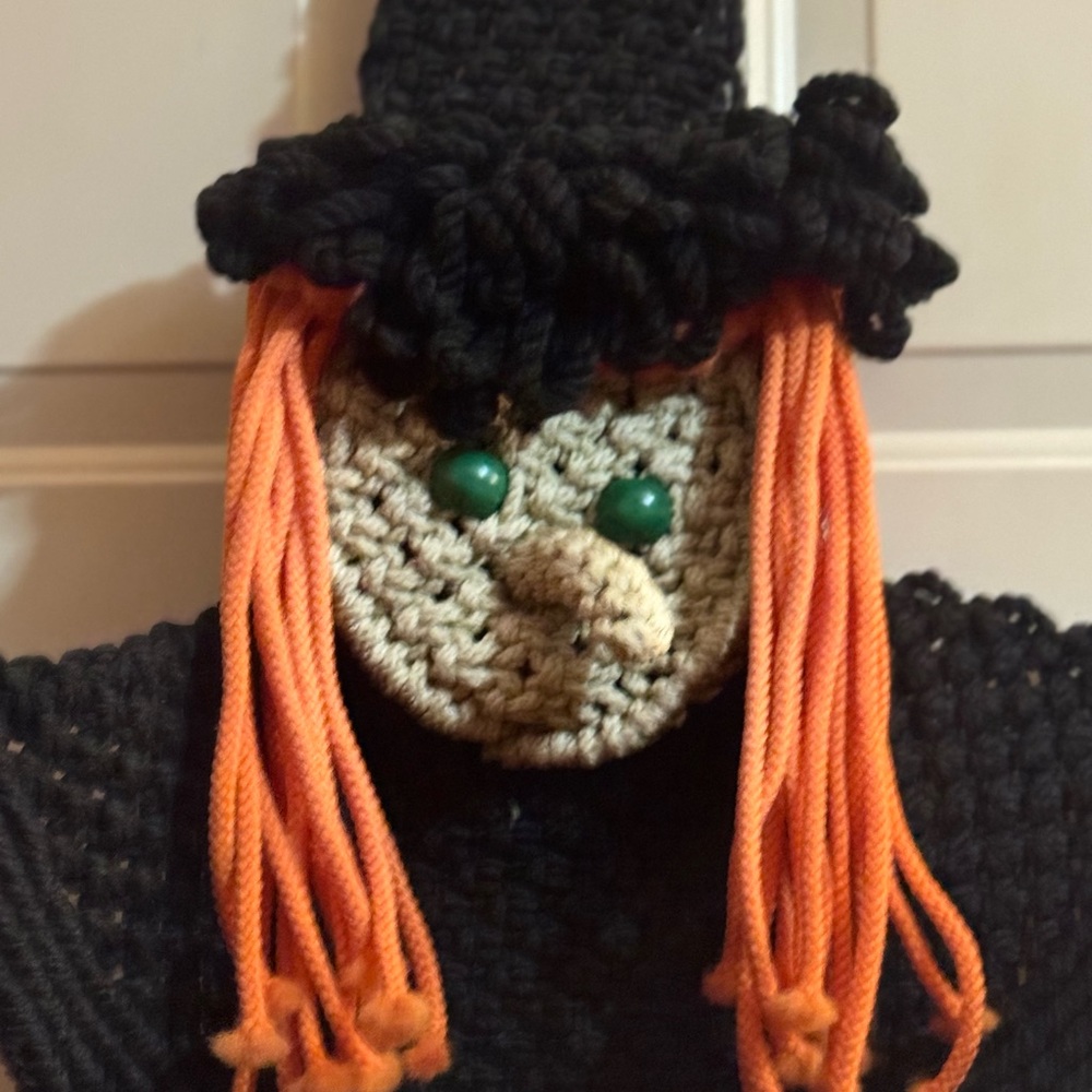 🎃👻💀Macremed witch ! Handmade!! Black garb and orange hair and green eyes
